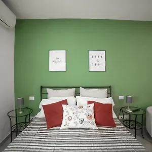 Alice In Wonderland Apartment